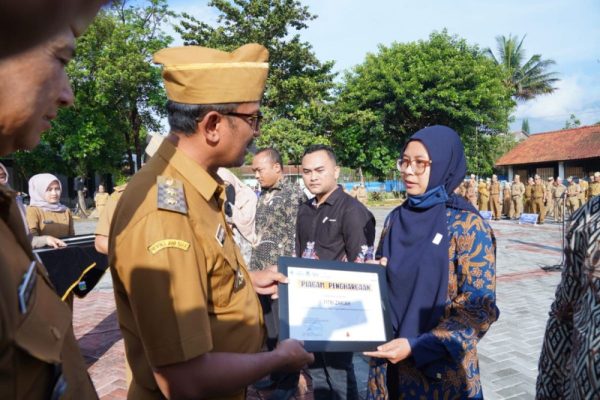 Wakil Bupati Garut Hadiri Acara Pengusaha Lokal, Masyarakat Menabung Perkuat Ekonomi Daerah